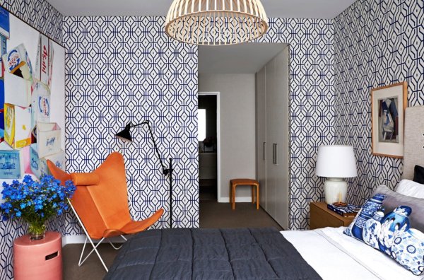 Обои в мелкий цветочек в интерьере детской