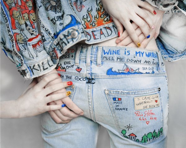 Разукрашенные джинсы