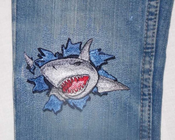 Орнамент на джинсах