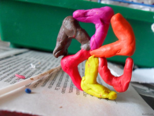 Фигурки из пластилина