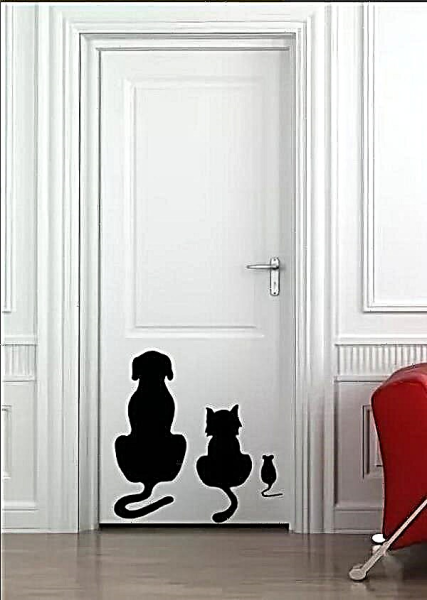 Декор двери своими руками