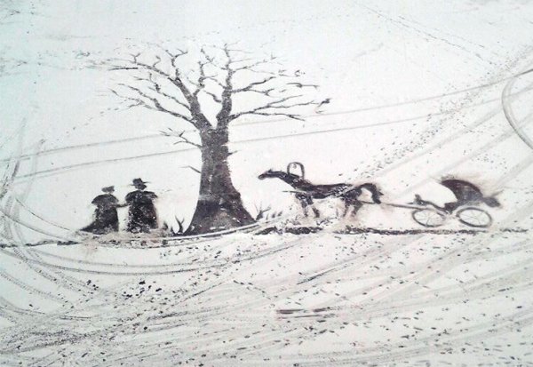 Следы на белом снегу