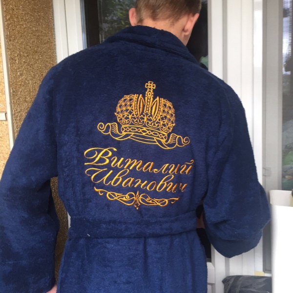 Вышивка на халате мотоцикл