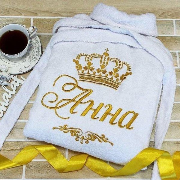 Вышивка скорпиона на халате