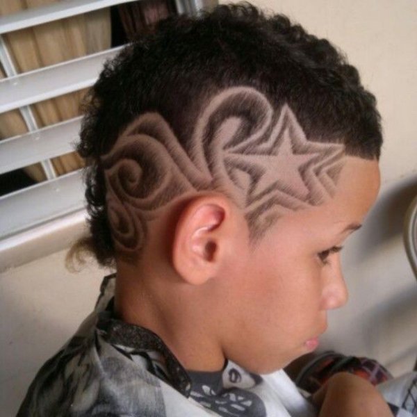 Детские стрижки с узорами