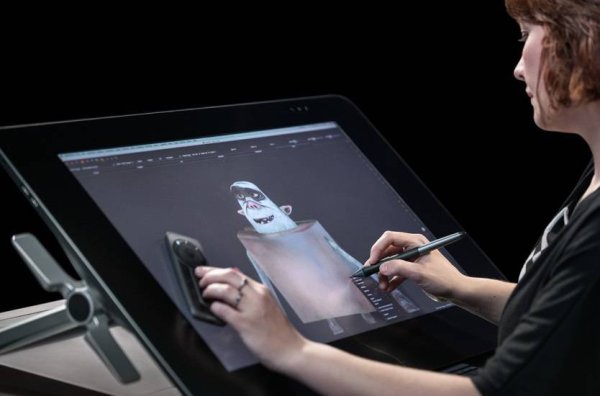 Портрет на планшете