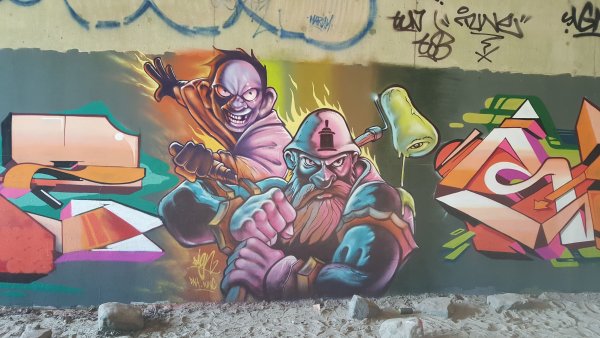 Надписи баллончиком