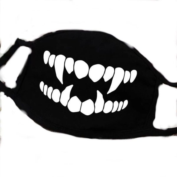 Маска ПАБГ мобайл с зубами