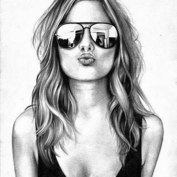 Мультяшные девочки в кепках