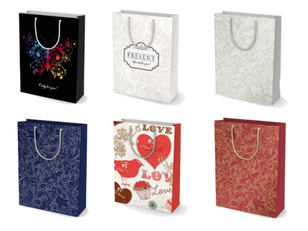 Фирменный подарочный пакет