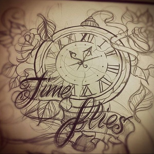 Тату старинные часы