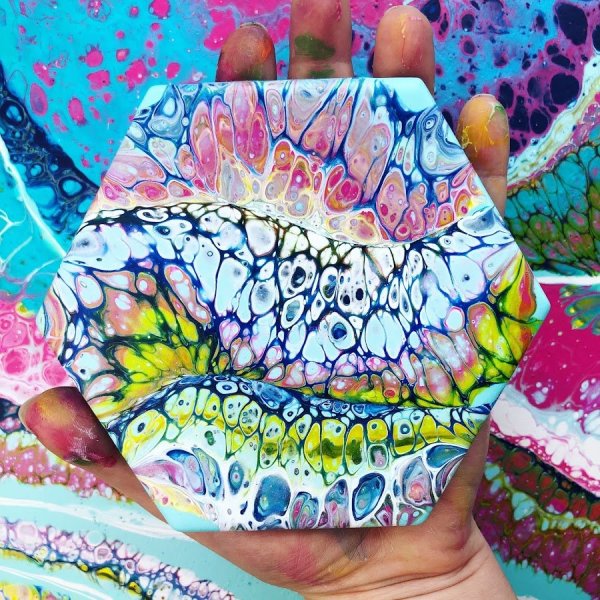 Арт акриловыми красками