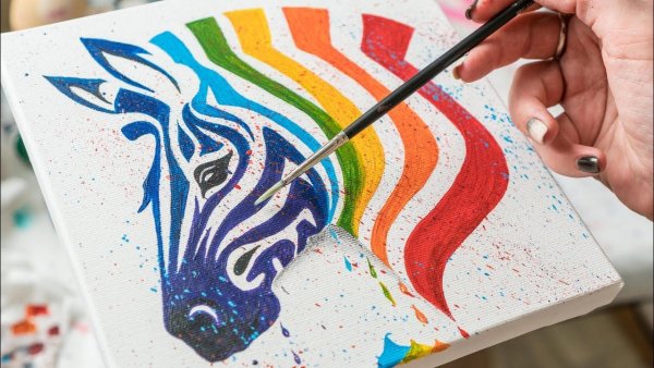 Радужная Зебра акрилом