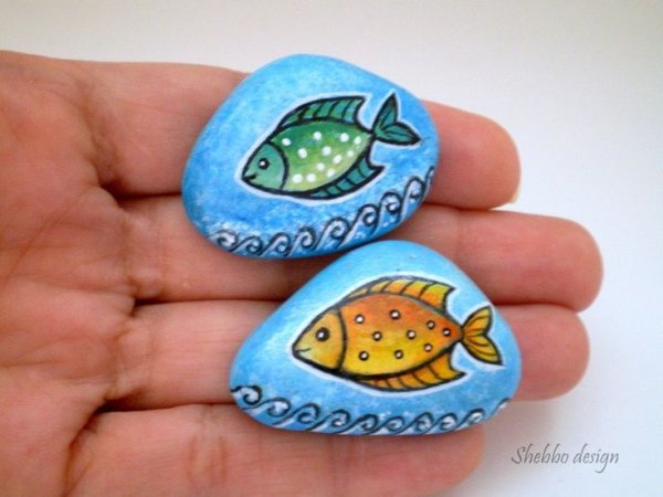 Роспись по камешкам простые для детей рыба