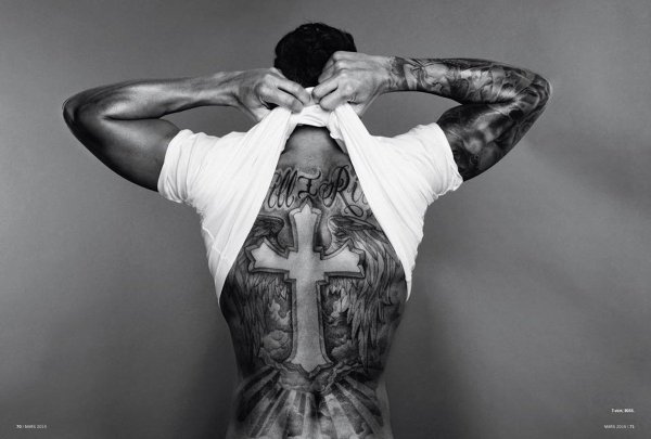 Льюис Хэмилтон тату