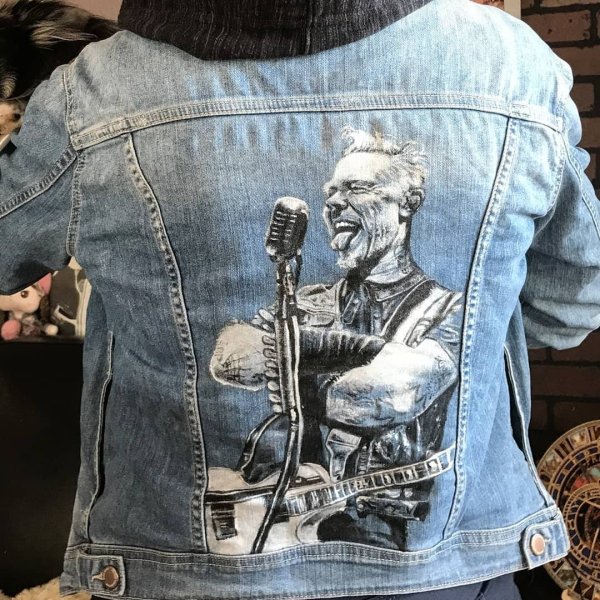 Супергерои на джинсовке