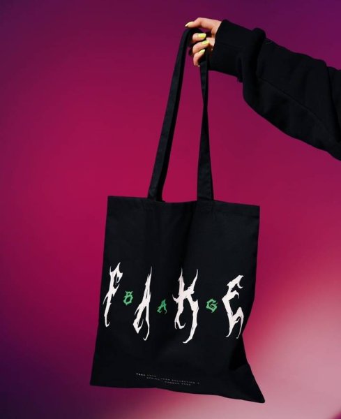 Эстетичные рисунки на шоппере