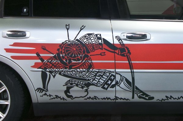 Виниловые наклейки на машину
