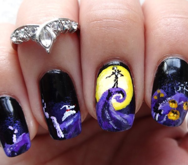 Готический маникюр