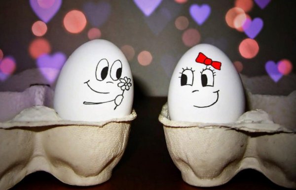 Веселые пасхальные яйца