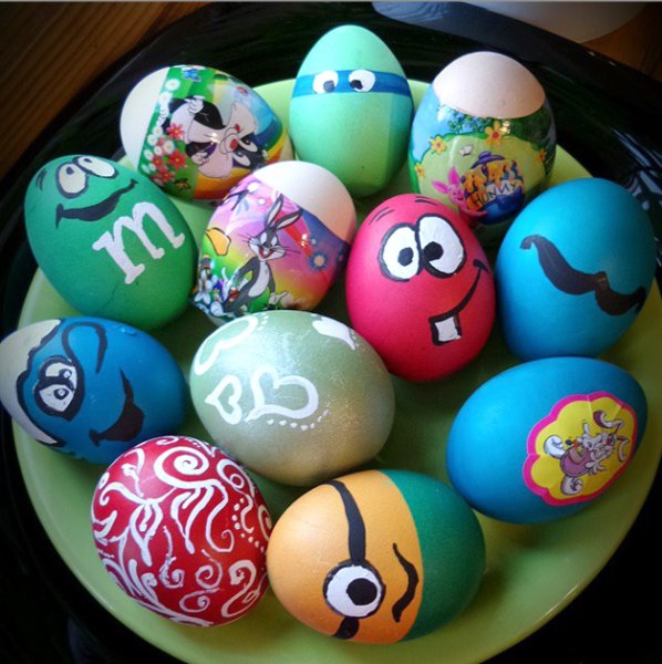 Разрисовать яйца на Пасху