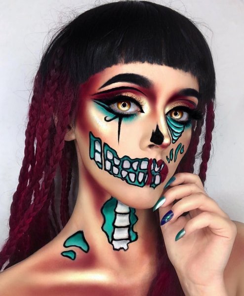 Рисование на лице на Хэллоуин