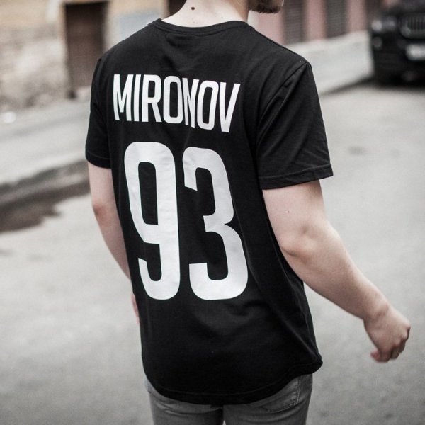 Толстовка с надписью