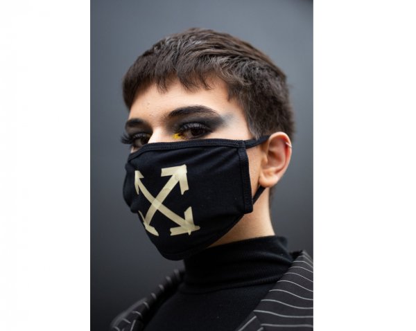 Маски фирменные