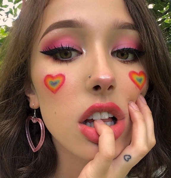 Необычный макияж для Хэллоуина