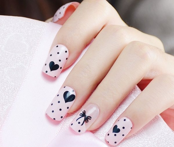 Милый маникюр