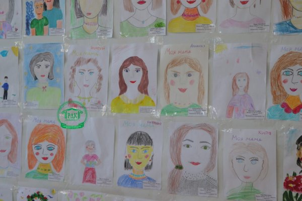 Рисунок ко Дню матери