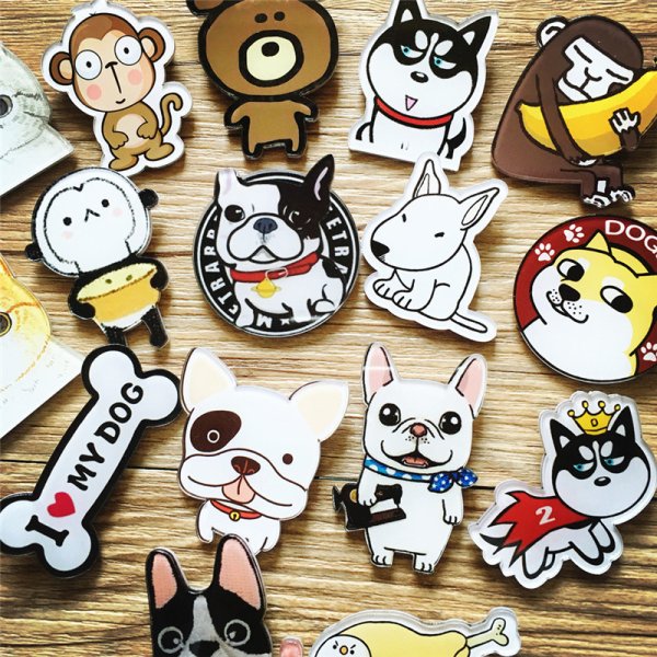 Модные значки