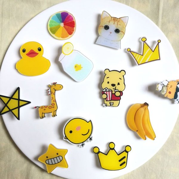 Значки на рюкзак