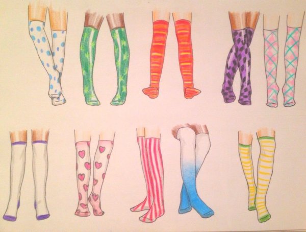 Рисование ноги на носке