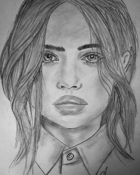 Мила Сивацкая карандашом