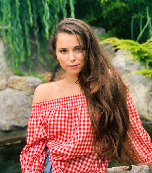 Актриса Мила Сивацкая