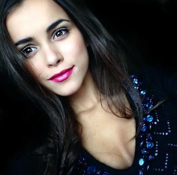 Ми́ла Алексеевна Сива́цкая