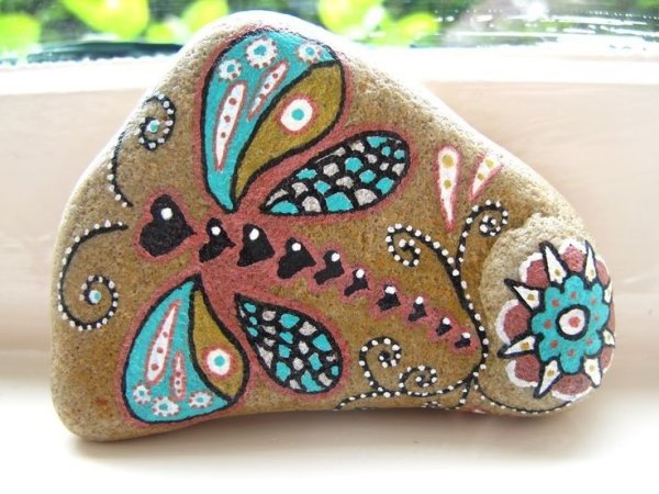 Нарисовать камушки в школу