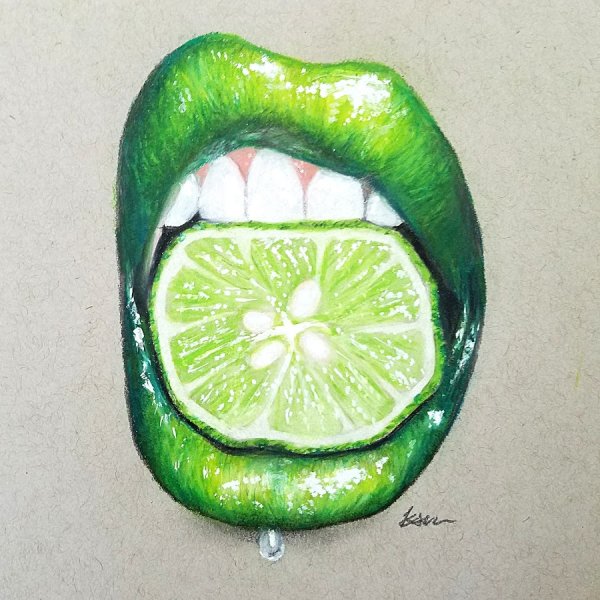 Губы с лаймом во рту