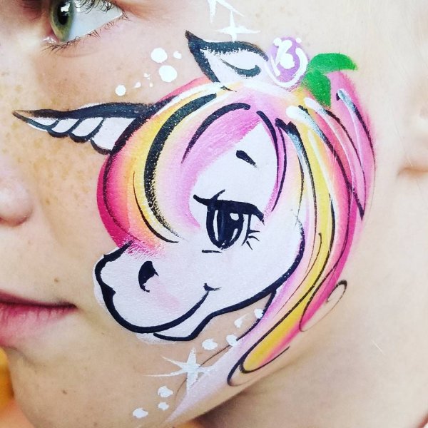 Аквагрим Единорог на лице