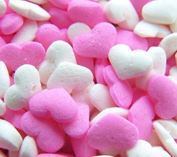 Розовые конфетки