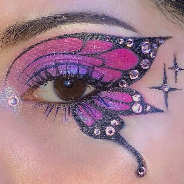 Необычный макияж глаз