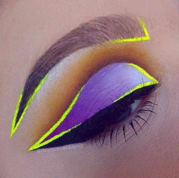 Креативные стрелки на глазах