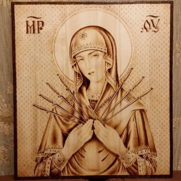 Икона Богородицы выжигателем