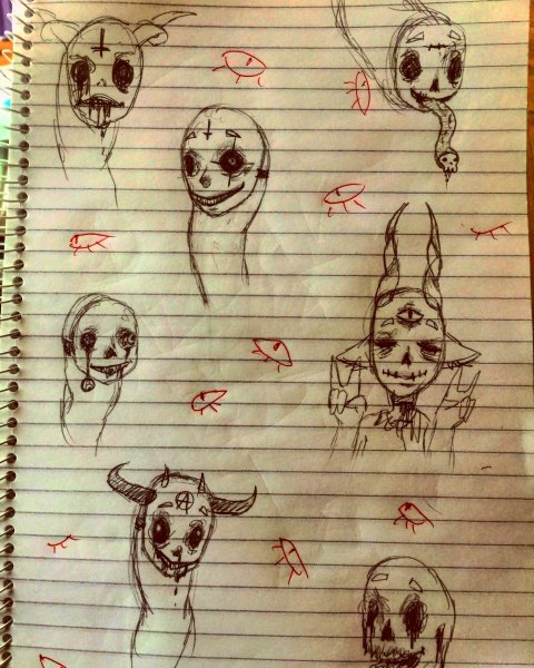 Странные зарисовки в тетради