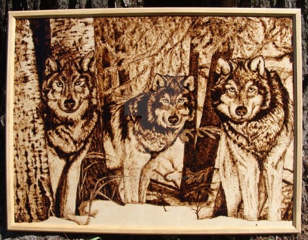 Узор на коже выжигателем по дереву