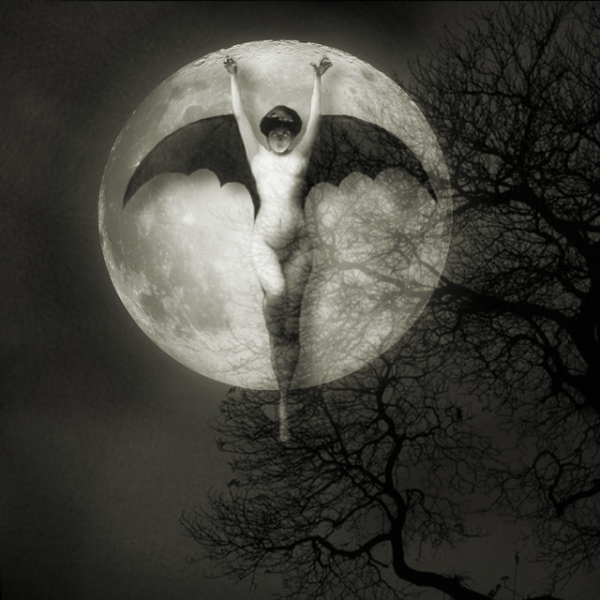 Жуткая Луна