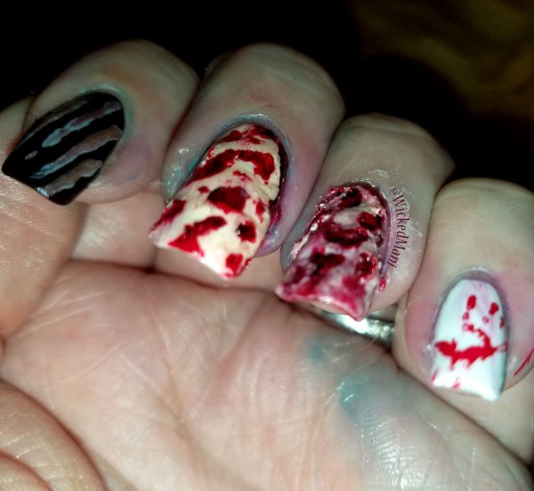 Ужасный маникюр