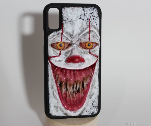 Ужасные чехлы для телефона