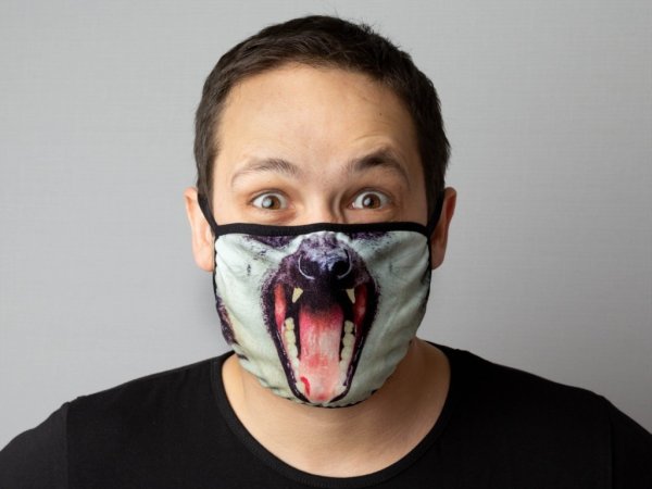 Необычные медицинские маски